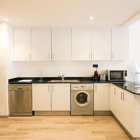 Deluxe 1 Bedroom Apartment - Elite Residence Dubai Marina - Sea View ภายนอก รูปภาพ