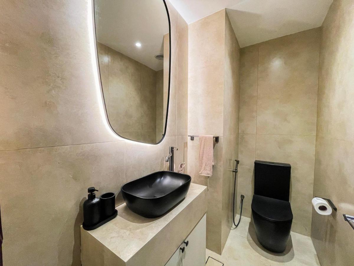 Deluxe 1 Bedroom Apartment - Elite Residence Dubai Marina - Sea View ภายนอก รูปภาพ